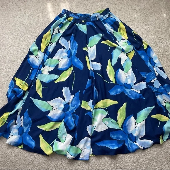 Roz & Ali Blue and Green Floral Maxi Skirt - Picture 2 of 6